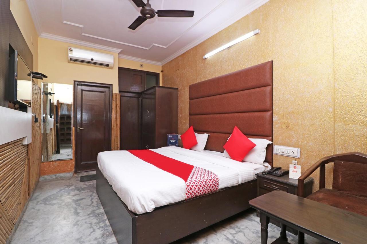 Oyo 29304 Hotel Pooja Yamunānagar Exteriér fotografie