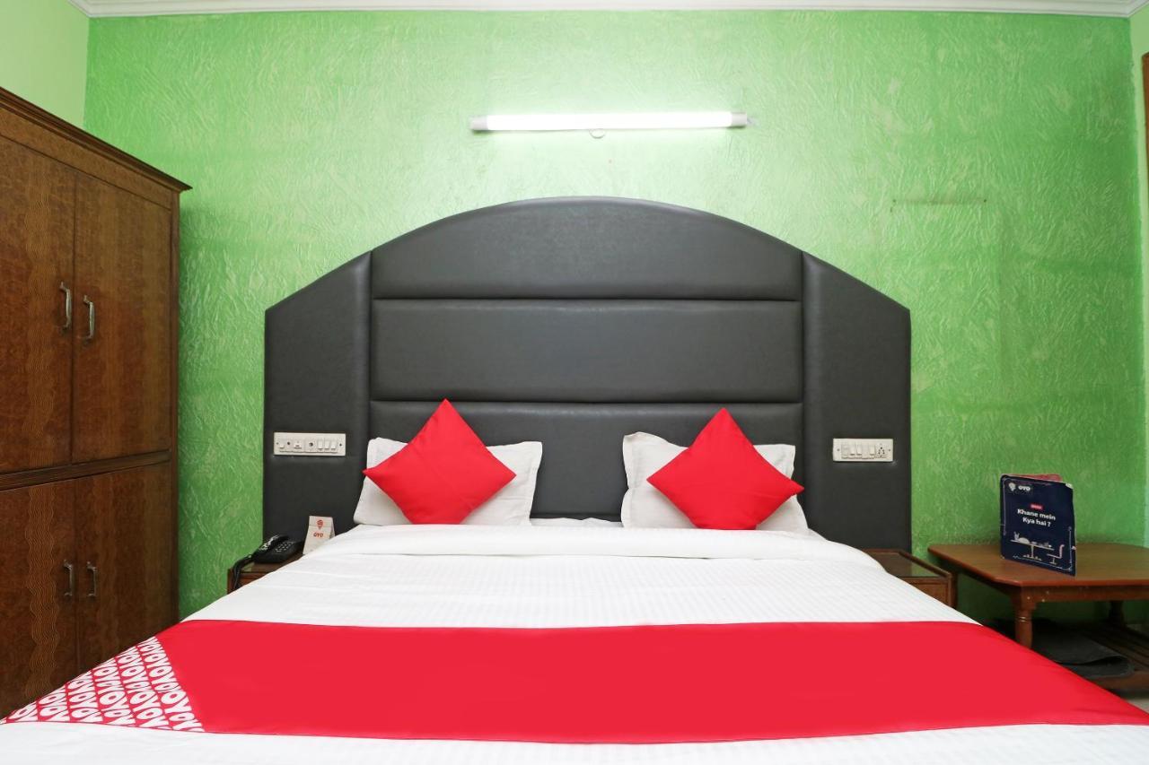 Oyo 29304 Hotel Pooja Yamunānagar Exteriér fotografie