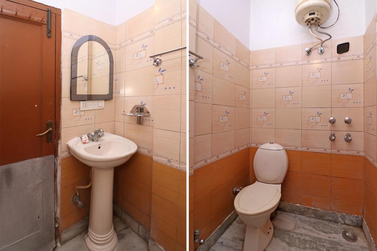 Oyo 29304 Hotel Pooja Yamunānagar Pokoj fotografie